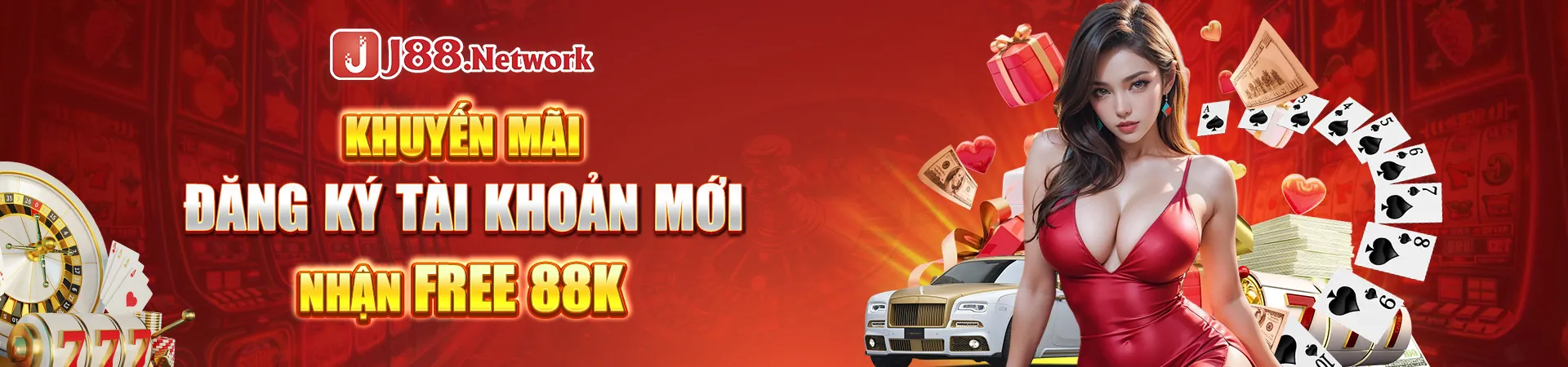 Hình ảnh một người chơi đang ăn mừng chiến thắng với điện thoại hiển thị ứng dụng top88 code, thể hiện niềm vui cá cược trực tuyến